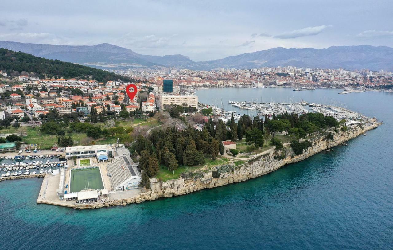 Apartments West Coast Split Exteriér fotografie